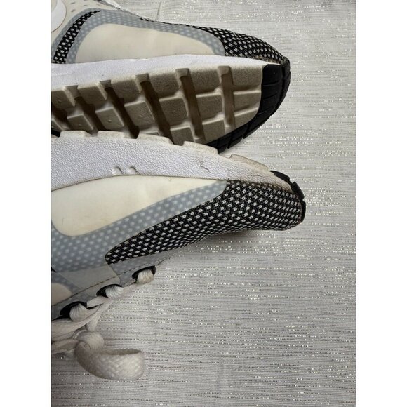 Nike Air Max Zero Essential Black & White Youth 5.5 Y - 881224 - Picture 10 of 15